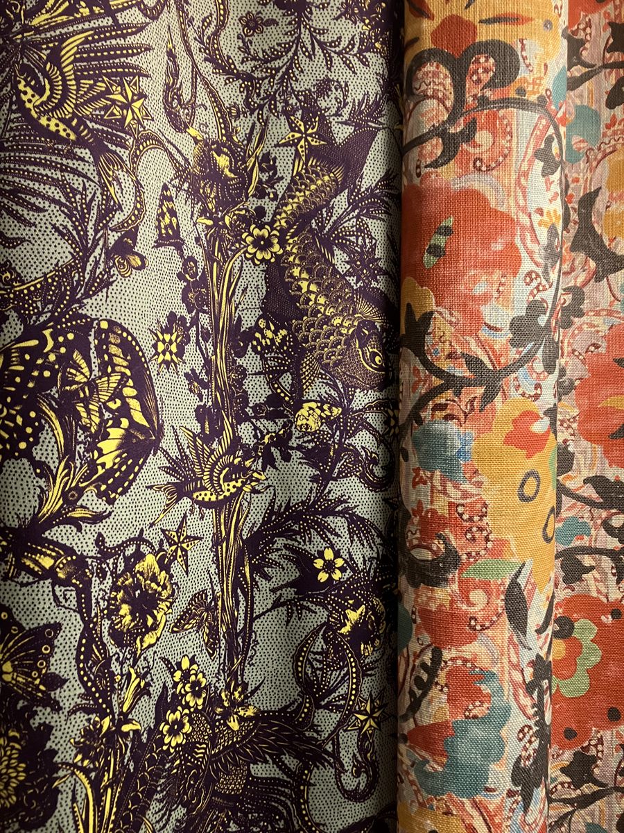 Rouleaux de tissus imprimés, motifs XVIIIe et orientaux