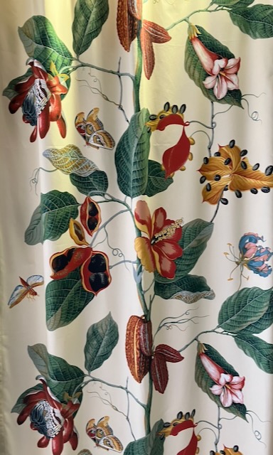 Tissu imprimé à motif de passiflores